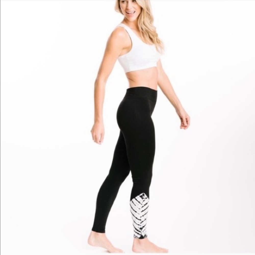 Zyia Performance Hendrix Leggings